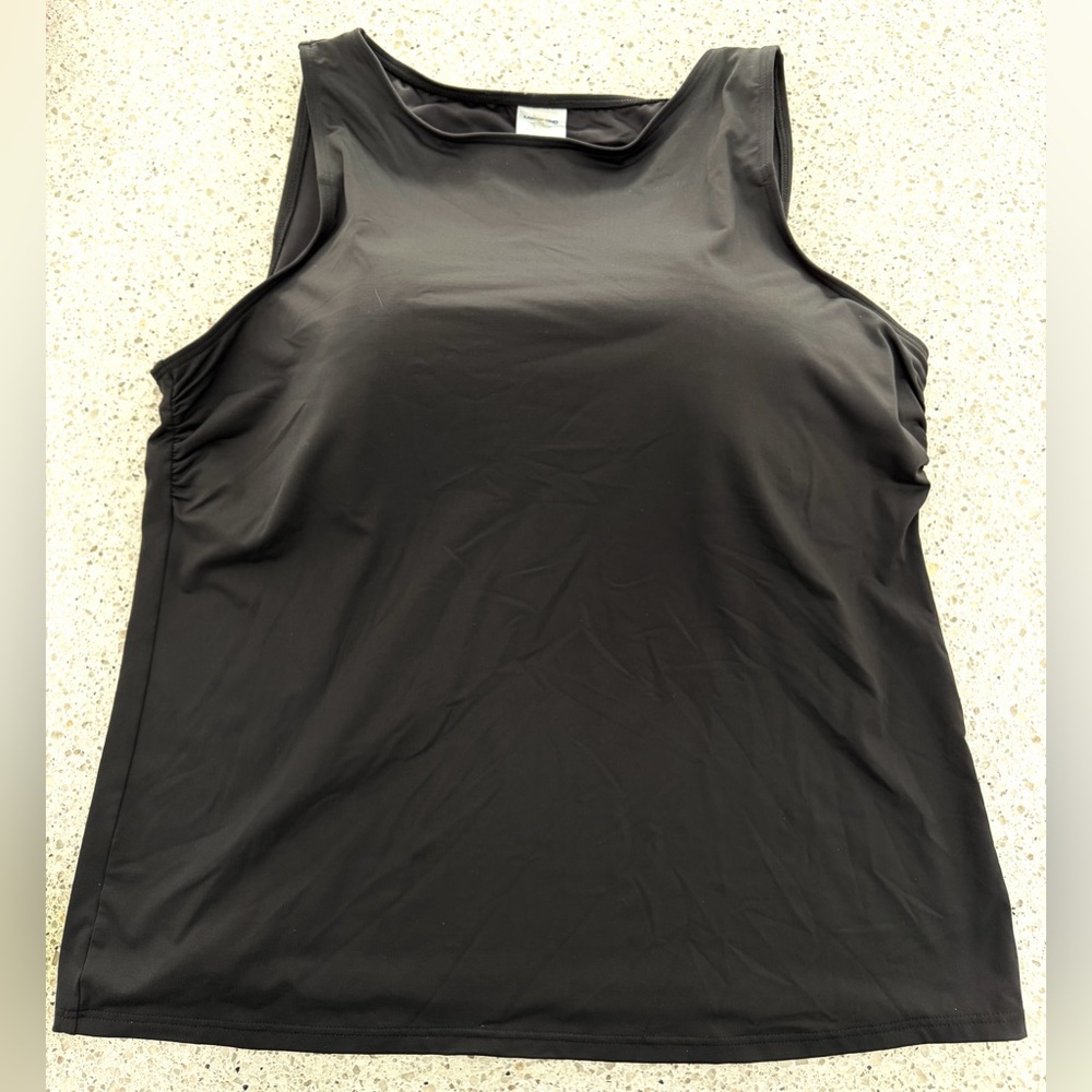 LANDS END 18 high neck modest tankini swim top D cup